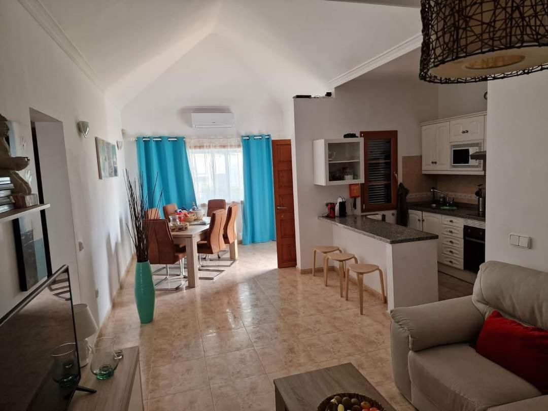 Villa Juanita, Puerto Del Carmen, Lanzarote Tías Kültér fotó